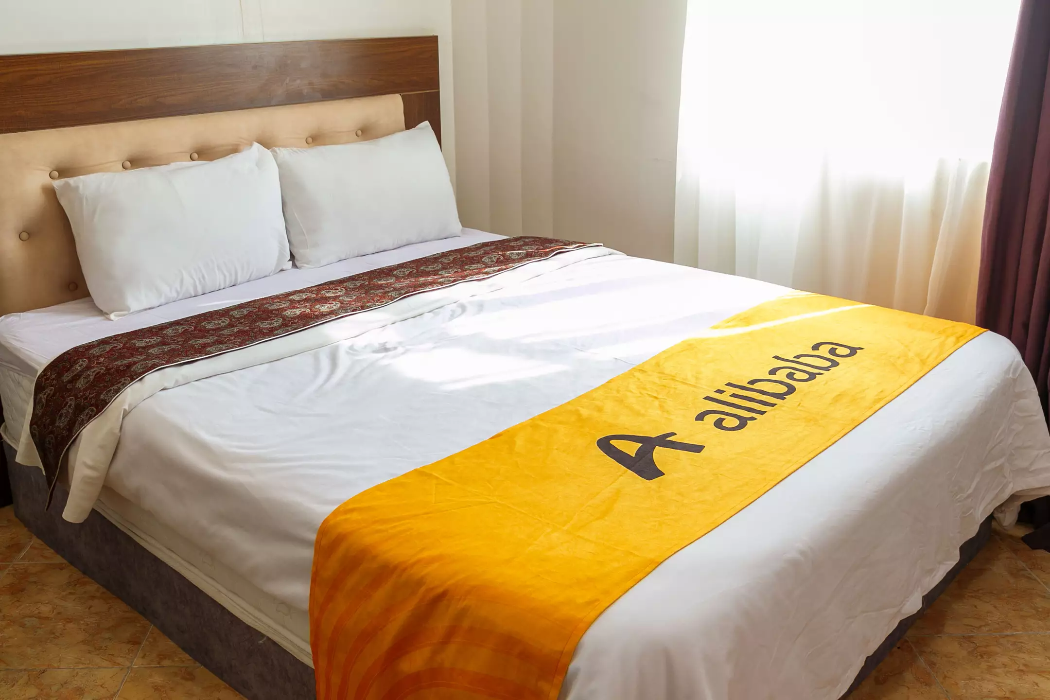 Alibaba https://cdn.alibaba.ir/ostorage/hotel-accommodation-images/685badcdac13a7ed0d84e120_سوئیت چهار تخته (1).webp